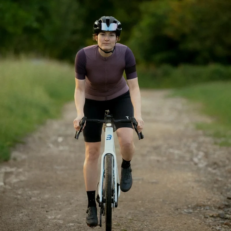 Set d’éclairage vélo avant et arrière Supernova Redstream Series avec fonction feu de freinage