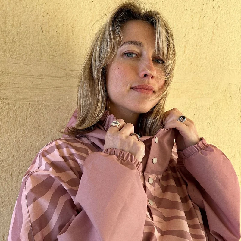 Poncho de pluie Poule Party adulte ou enfant zebra