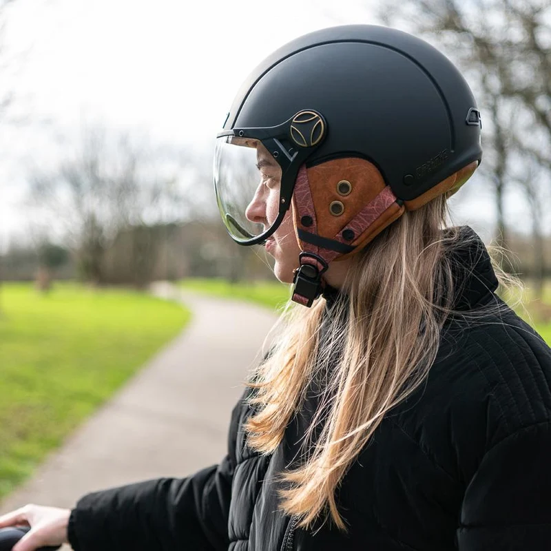 Casque vélo urbain à visière Optimiz O404