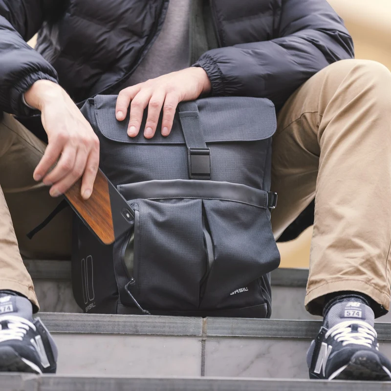 Sacoche vélo bandoulière Basil Move 15 L