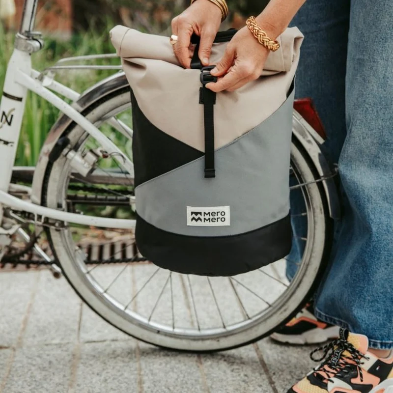 Sacoche pour vélo Annecy Pocket MeroMero convertible en sac à dos 15L