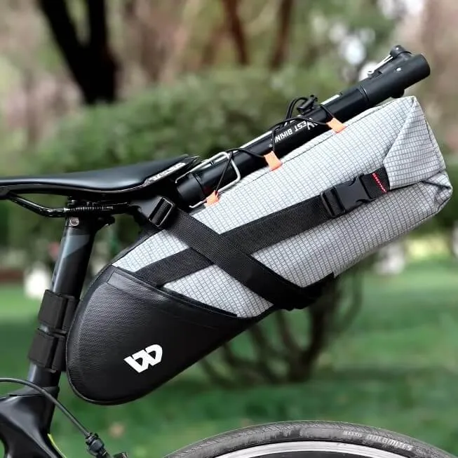 SaddlePouch™ | Sacoche de selle imperméable et stable 10L