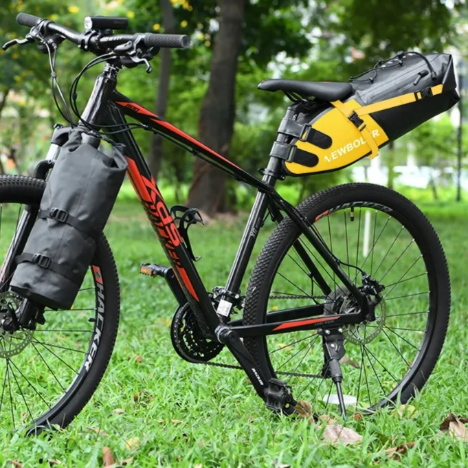FoldableTailBag™ | Sacoche de selle 13L spacieuse et étanche