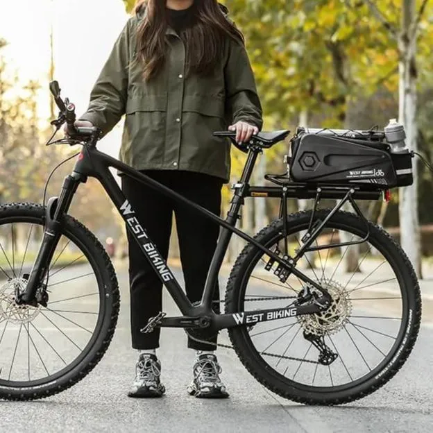 ProofRearRackPouch™ | Sacoche velo porte bagage 8.6L étanche et pratique