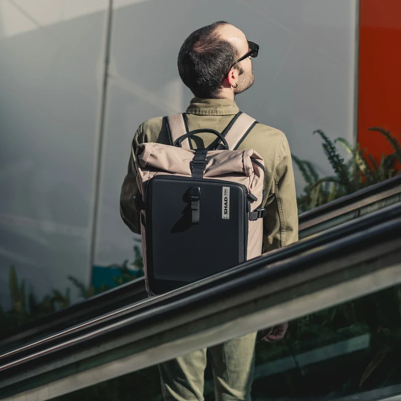Sac à dos Shad Bikes convertible sacoche arrière Daily 22L