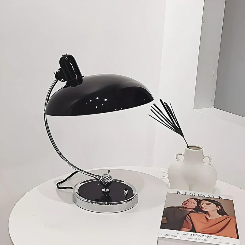 Bureaulamp Scandinavisch Design Metaal LED Verstelbaar Wit Zwart Rood Groen | Sansoti