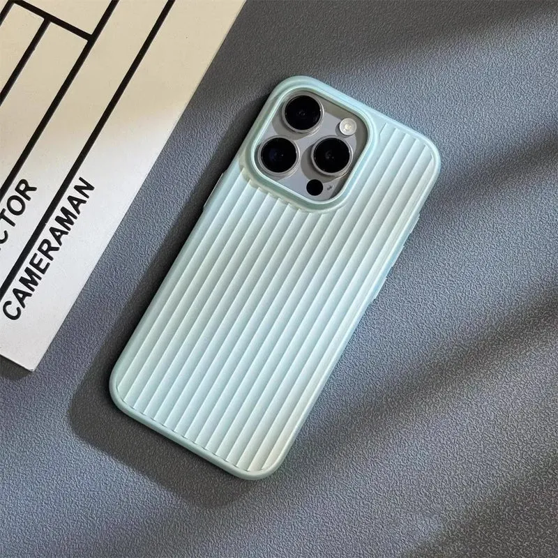 Ultraslanke iPhone Hoesje met Militaire Bescherming | Titanium Carbon Look | Draadloos Laden | Sansoti