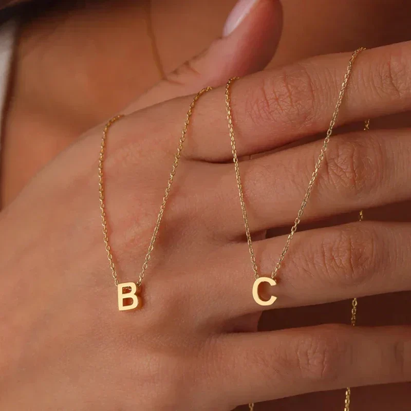 Minimalistische Letter Initiaal Ketting – Edelstaal met Verstelbare Ketting – Personaliseerbaar – Elegant voor Dagelijks of Feestelijk | Sansoti