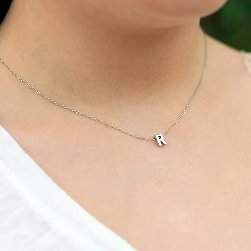 Minimalistische Letter Initiaal Ketting – Edelstaal met Verstelbare Ketting – Personaliseerbaar – Elegant voor Dagelijks of Feestelijk | Sansoti