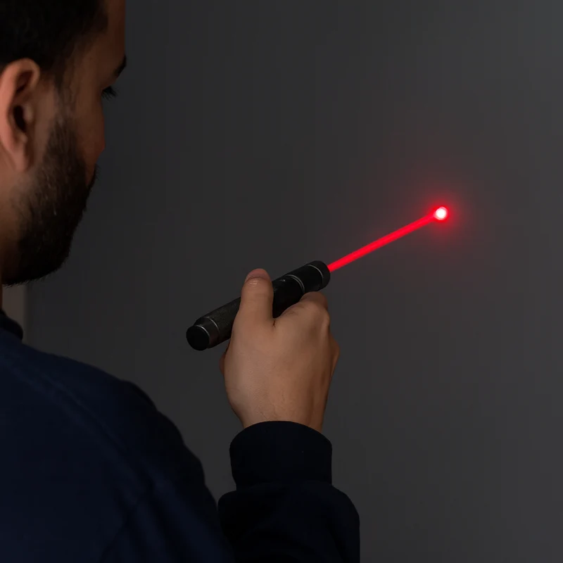 Krachtige Laserpointer Zaklamp met Instelbare Focus en USB Oplaadbaar – Bereik tot 10.000 Meter | Sansoti