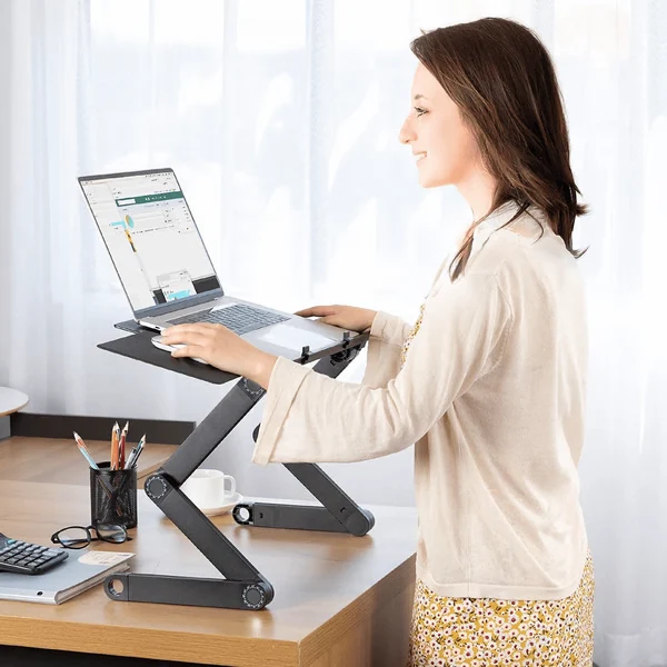 Verstelbare Laptopstandaard met 360° Draaibare Poten en Muismat - Ergonomische Werkhouding voor Thuiswerken Kantoor Bureau Bed - Aluminium Laptop Tafel tot 21 Inch - Koeling Ventilatie | Sansoti